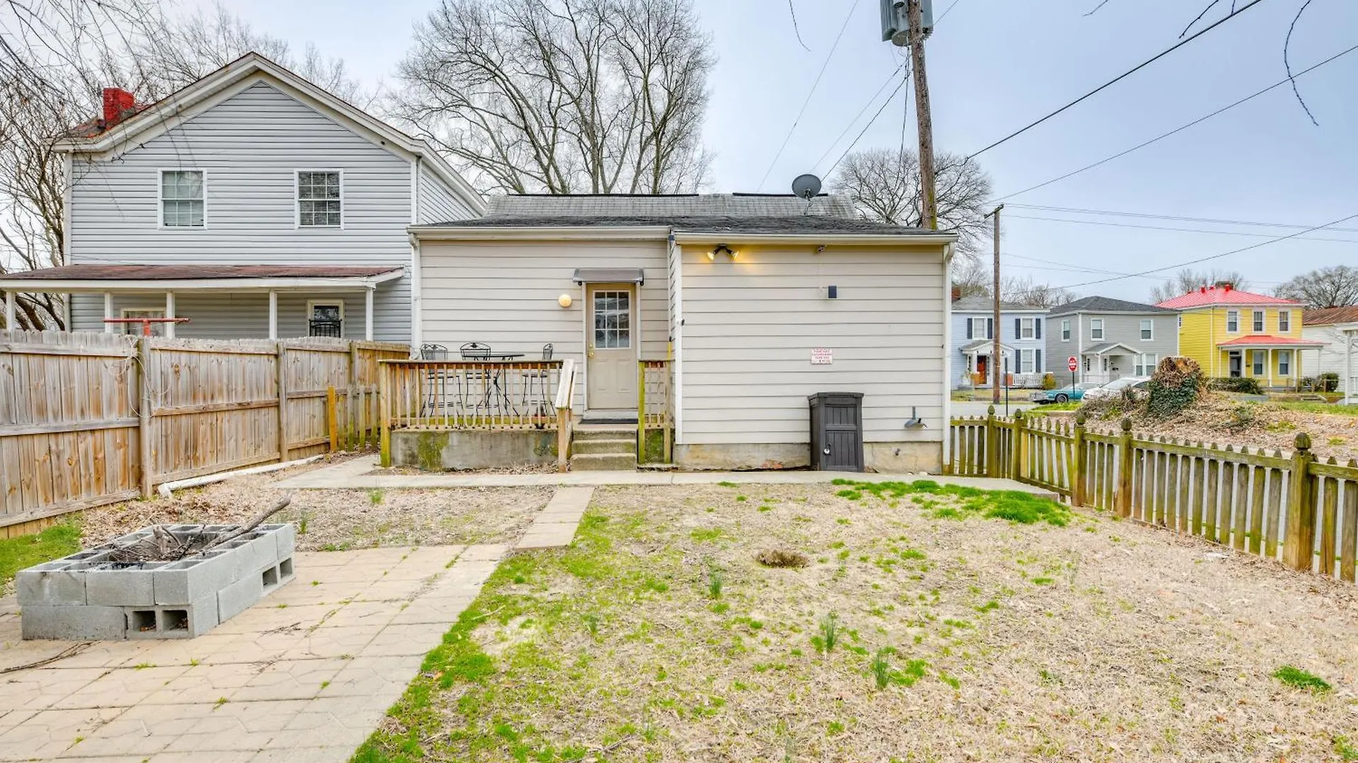 Holiday home 3 Mi To Dtwn Wfh-Friendly Richmond Retreat! Villa United States