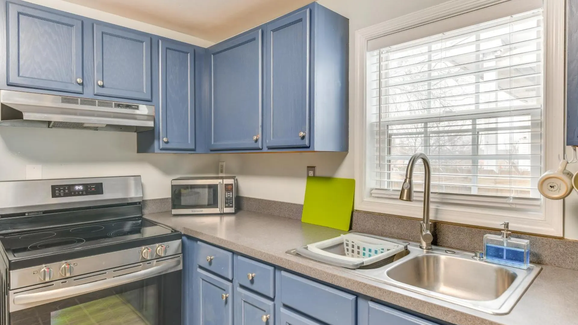 3 Mi To Dtwn Wfh-Friendly Richmond Retreat! Villa 0*,